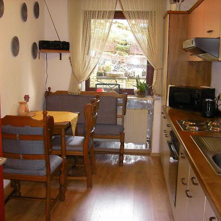 Haus Ellbogen Apartamento Momlingen Exterior foto